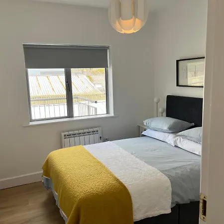 2 Bedroom Town Location * Enniscorthy