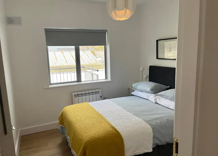 2 Bedroom Town Location * Enniscorthy