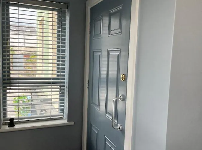 2 Bedroom Town Location